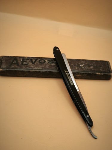 Altes rasiermesser aevos - rasiermesser,
